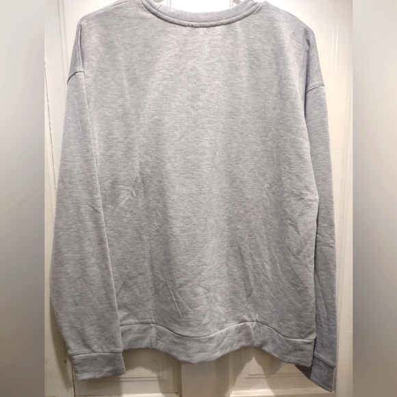 NWT!! Women's "Dog mom" long sleeve sweatshirt size large - Picture 2 of 5